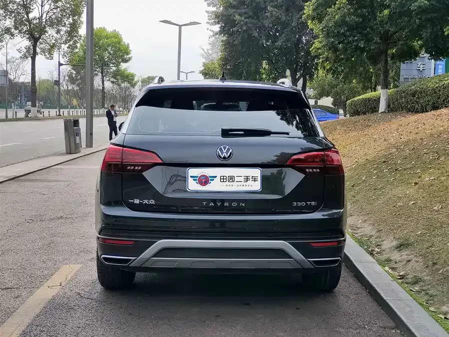 Volkswagen Tayron Tanyue 2022 330TSI 2WD Luxury Smart Edition 2022 — миниатюра 2
