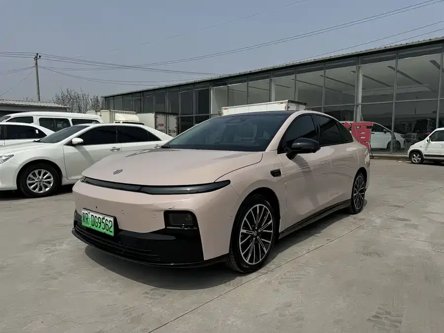 Leapmotor B01 2025