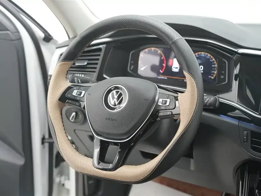 Volkswagen Tayron Tanyue 2022 330TSI two-wheel drive luxury smart connected version Plus 2022 — миниатюра 4