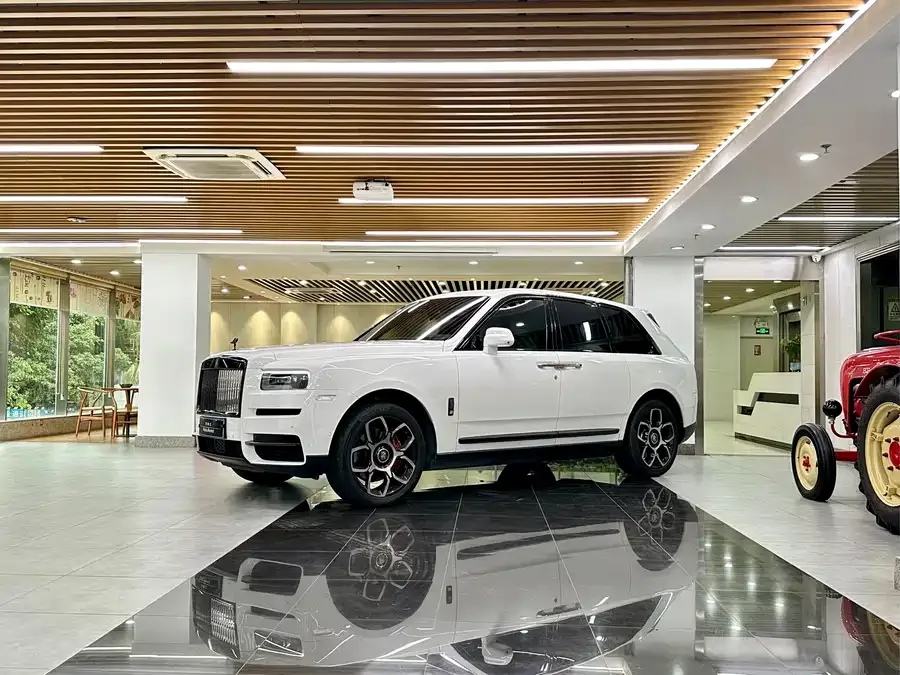Rolls-Royce Cullinan 2023