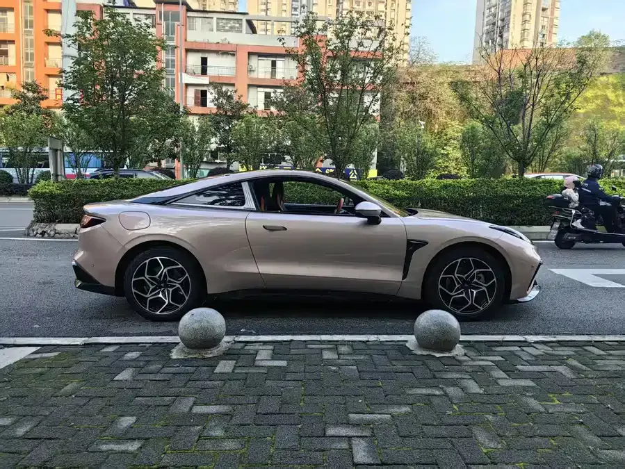 NETA Nezha GT Nezha GT 2023 560 Sports Edition 2023 — миниатюра 4