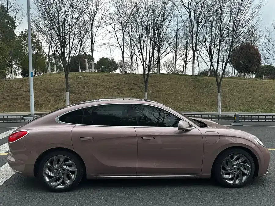 ORA lightning cat Euler Lightning Cat 2022 555km Premium Edition 2023 — миниатюра 3