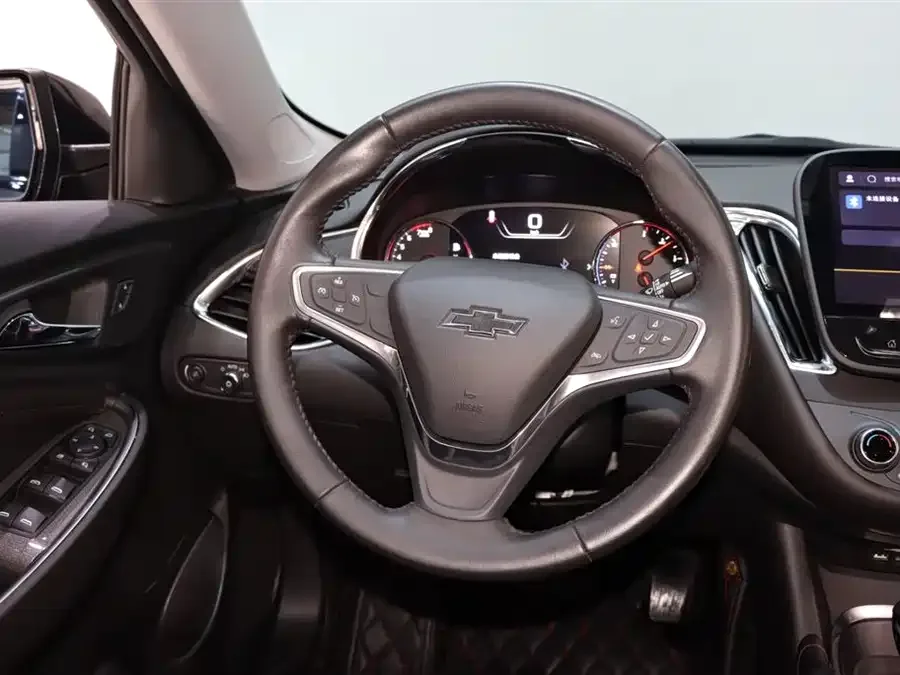Chevrolet Malibu XL Malibu XL 2022 Redline 550T Automatic Link Edition 2022 — миниатюра 4