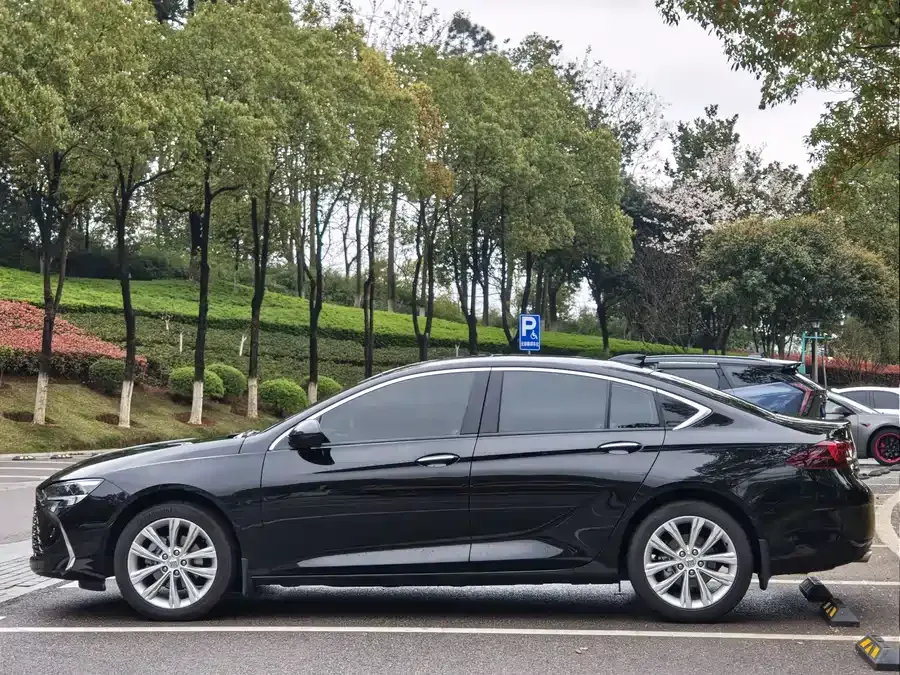 Buick Regal Regal 2024 28T Enjoyment Edition 2023 — миниатюра 2