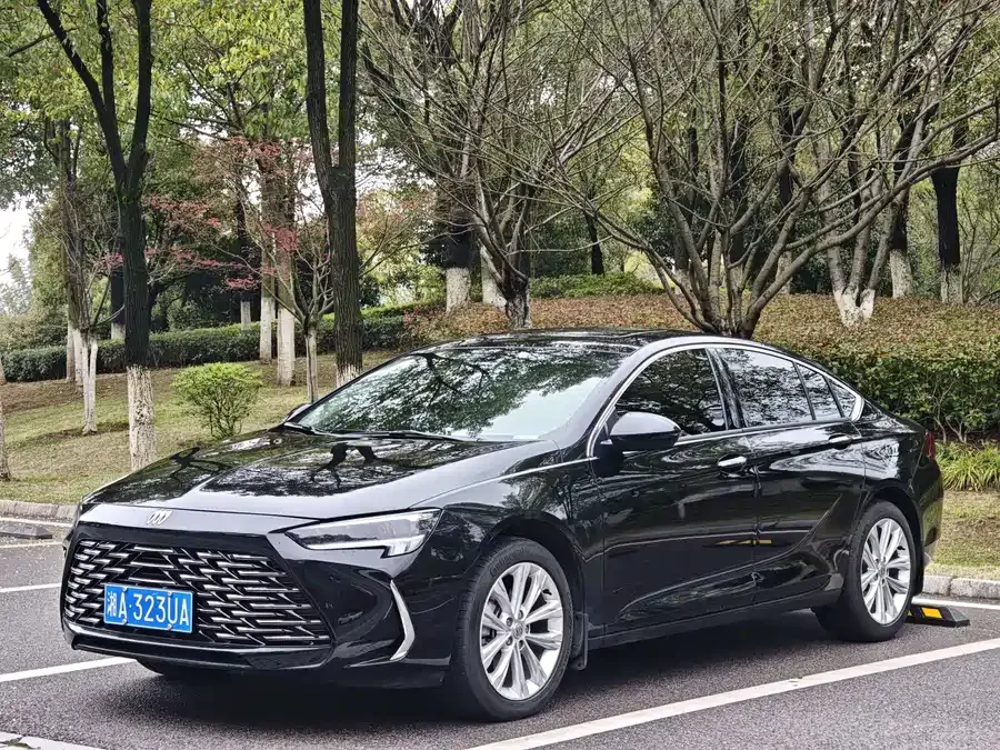 Buick Regal 2023