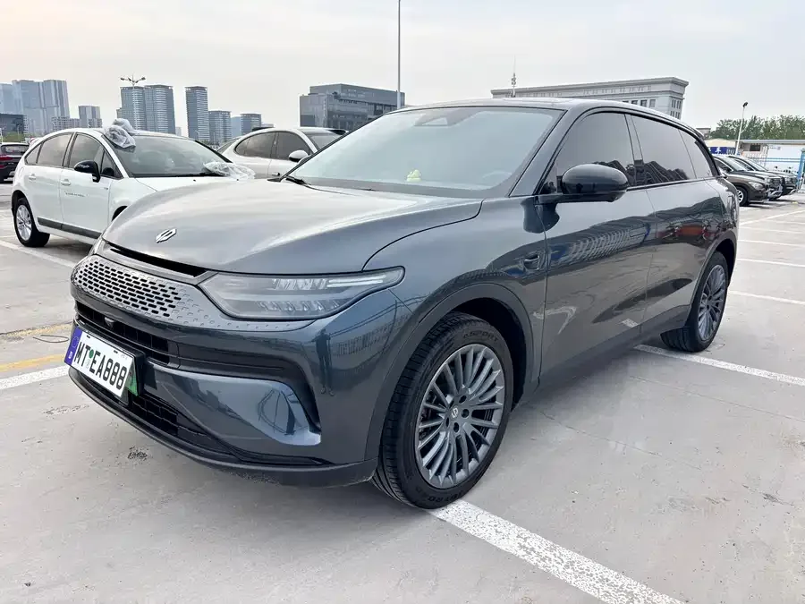 Leapmotor C11 Leapmotor C11 2023 Extended Range 200 Comfort Edition 2024 — фото 1, купить с доставкой в Москву