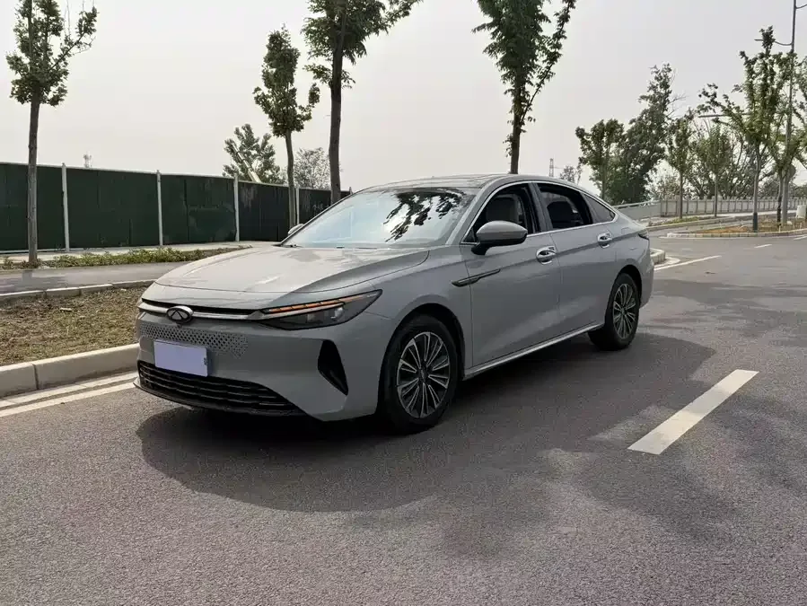 Chery Fengyun A8 2024