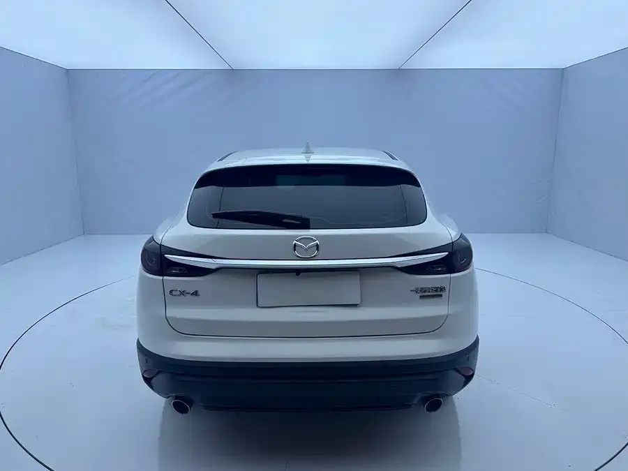 Mazda CX-4 2021 2.0L Automatic 2WD Blue Sky Explorer Edition 2023 — миниатюра 2