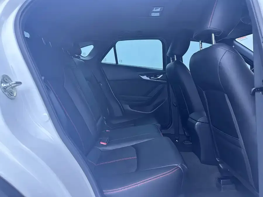 Mazda CX-4 2021 2.0L Automatic 2WD Blue Sky Explorer Edition 2023 — миниатюра 4
