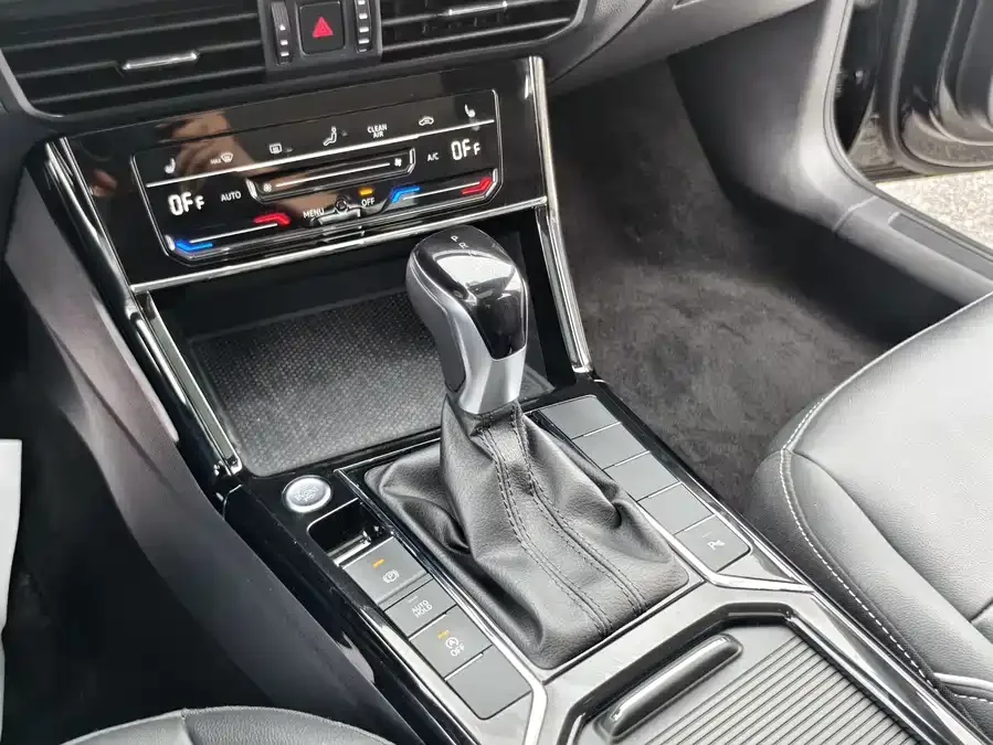Volkswagen Passat Passat 2023 280TSI Elite Edition 2023 — миниатюра 5