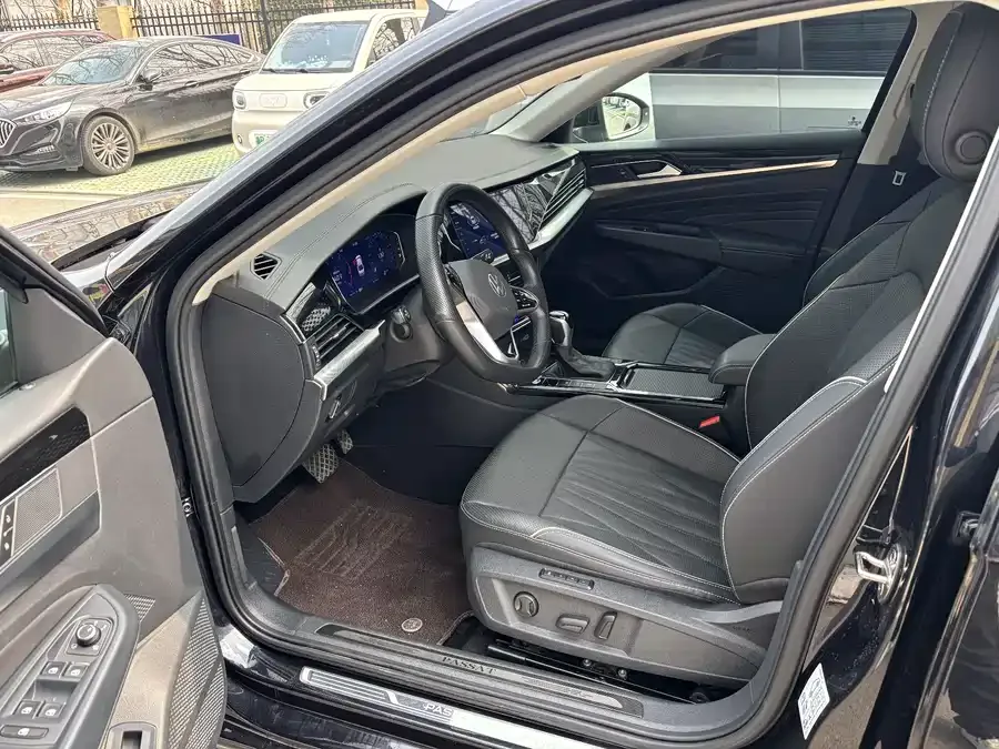 Volkswagen Passat Passat 2022 330TSI Starry Sky Deluxe Edition 2022 — миниатюра 3