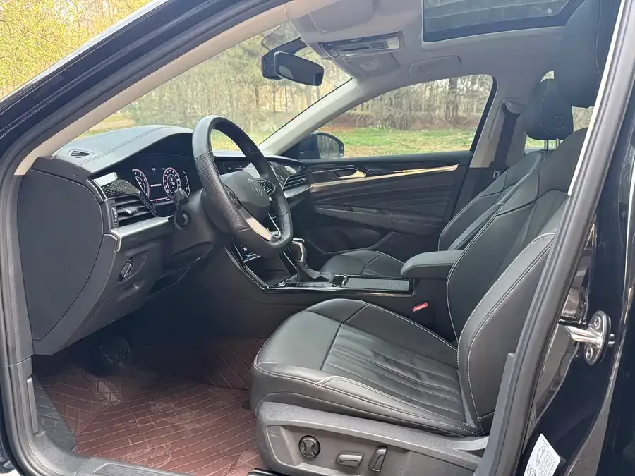 Volkswagen Passat Passat 2023 facelift 330TSI Star Elite Edition 2023 — миниатюра 2