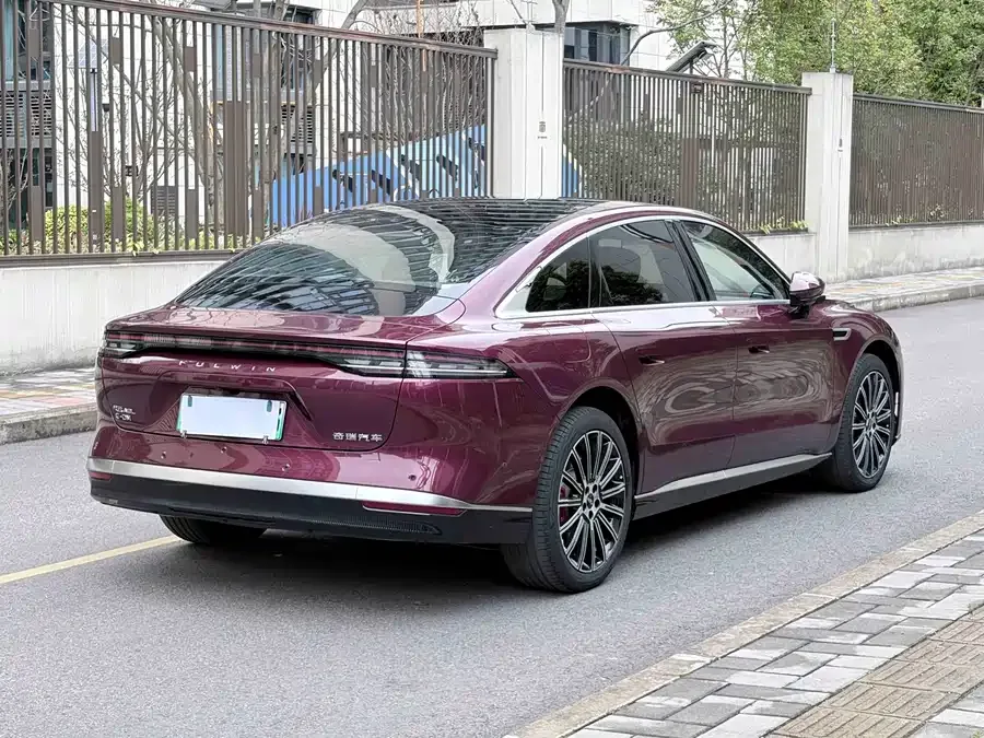 Chery Fengyun Fengyun A9L Fengyun A9L 2025 four-wheel drive high-energy peak version 2025 — миниатюра 2