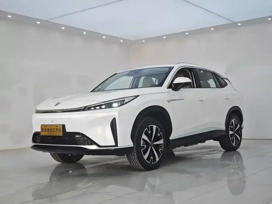 Roewe D5X DMH 2025