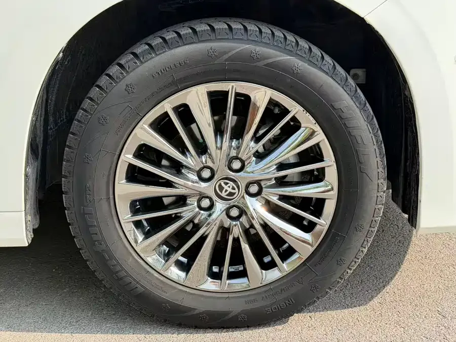 Toyota Alphard Alfa 2021 Dual Engine 2.5L Premium Edition 2024 — миниатюра 2