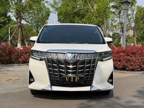 Toyota Alphard 2024 buy in Moscow