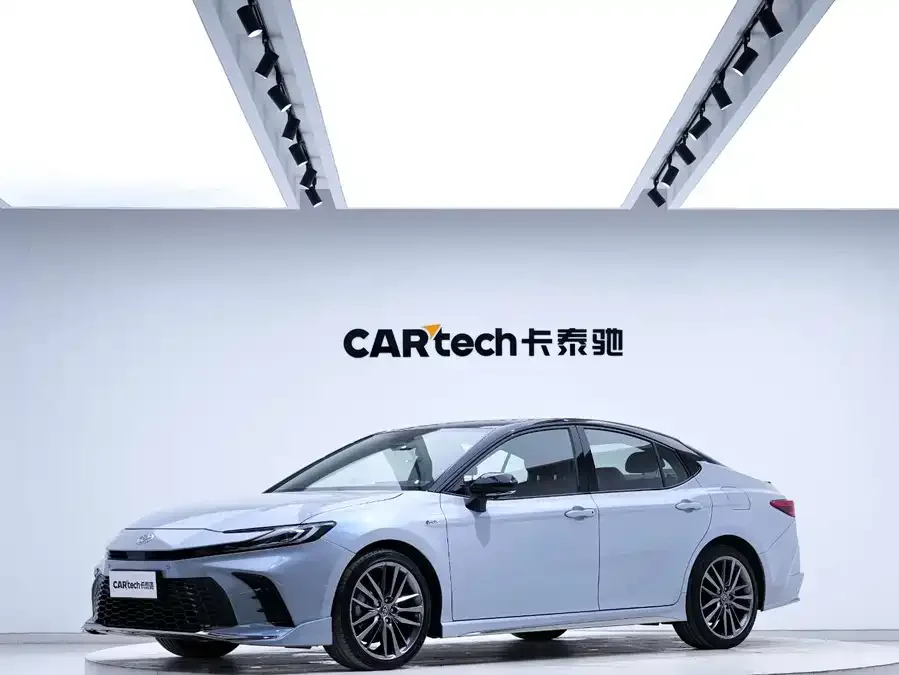 Toyota Camry 2024