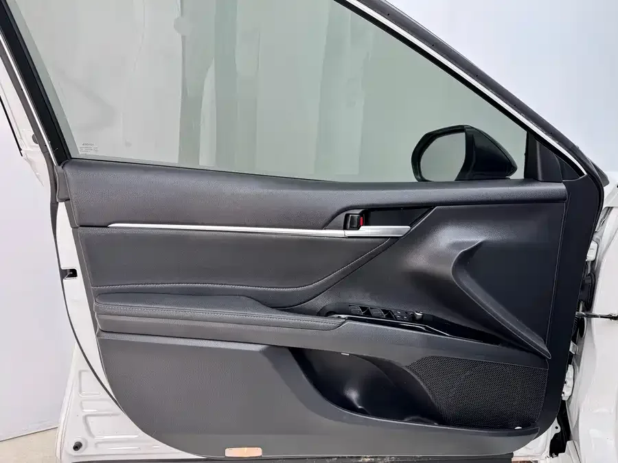 Toyota Camry Camry 2022 2.0S Cavalier Edition 2022 — миниатюра 3