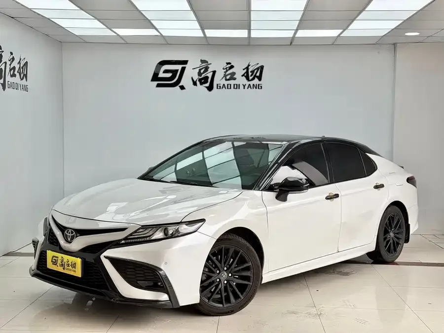 Toyota Camry Camry 2022 2.0S Cavalier Edition 2022 — фото 1, купить с доставкой в Москву