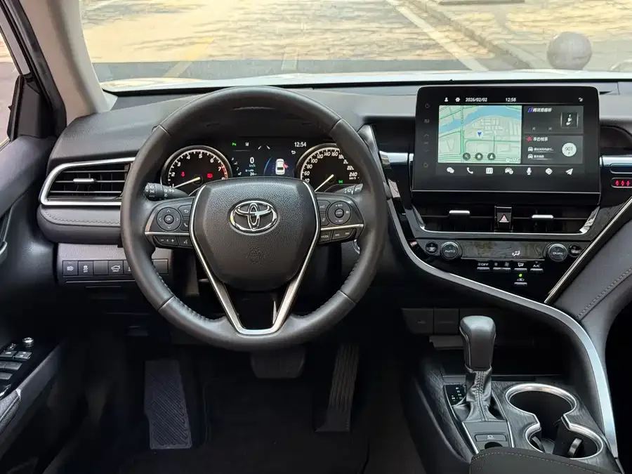 Toyota Camry Camry 2023 2.0G Deluxe Edition 2023 — миниатюра 2