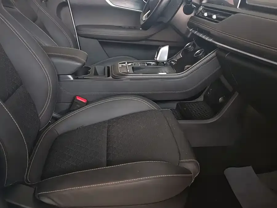 Chery Tiggo 8 Tiggo 8 2024 Honor Edition 230TCI Automatic Excellence Edition 5 Seaters 2024 — миниатюра 2