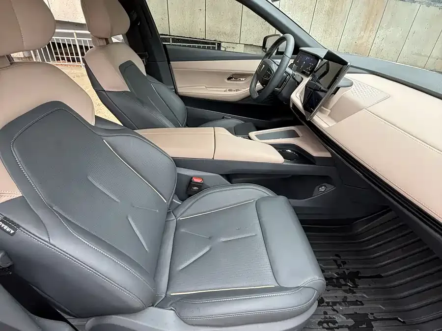 Deepal dark blue SL03 Dark Blue SL03 2023 200Max Extended Range Edition 2023 — миниатюра 3