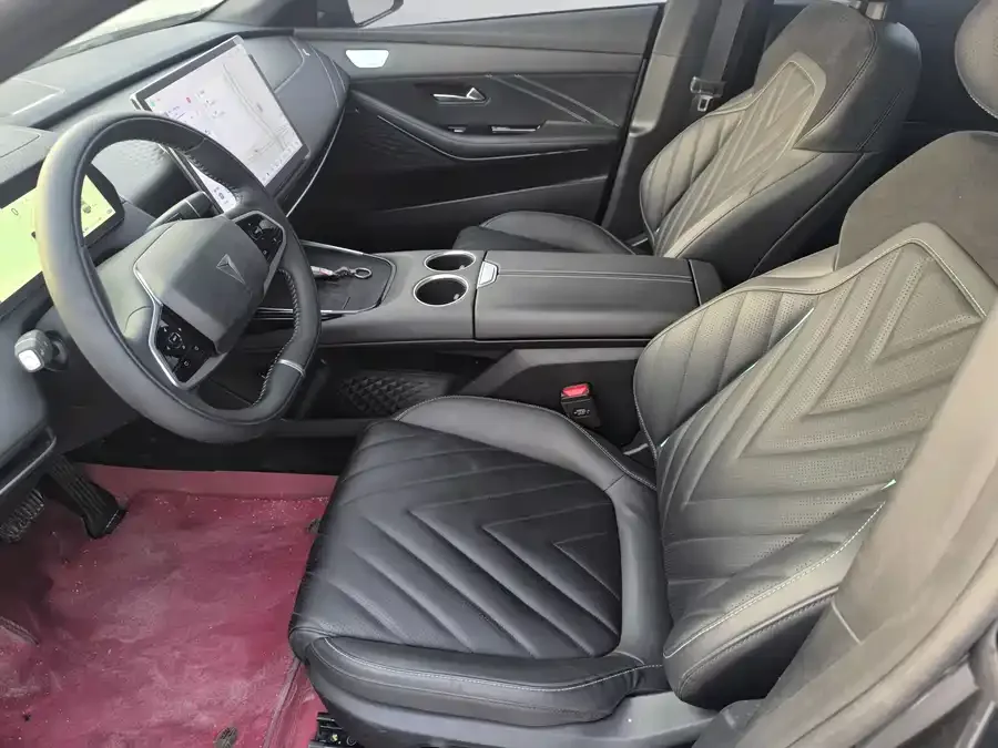 Deepal dark blue SL03 Dark Blue SL03 2023 200Max Extended Range Edition 2023 — миниатюра 4