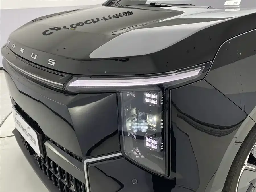 Maxus Dajia 7 Dajia 7 2024 facelift super hybrid long-range version Yuexiang version 2025 — миниатюра 3