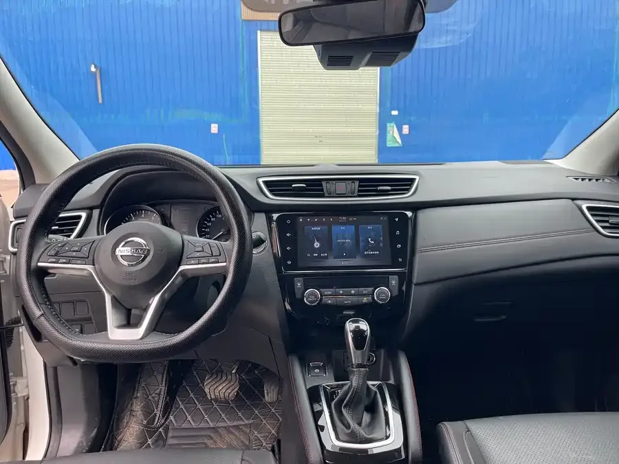 Nissan Qashqai Qashqai 2022 2.0L CVT XV Prem Luxury Edition 2022 — миниатюра 3