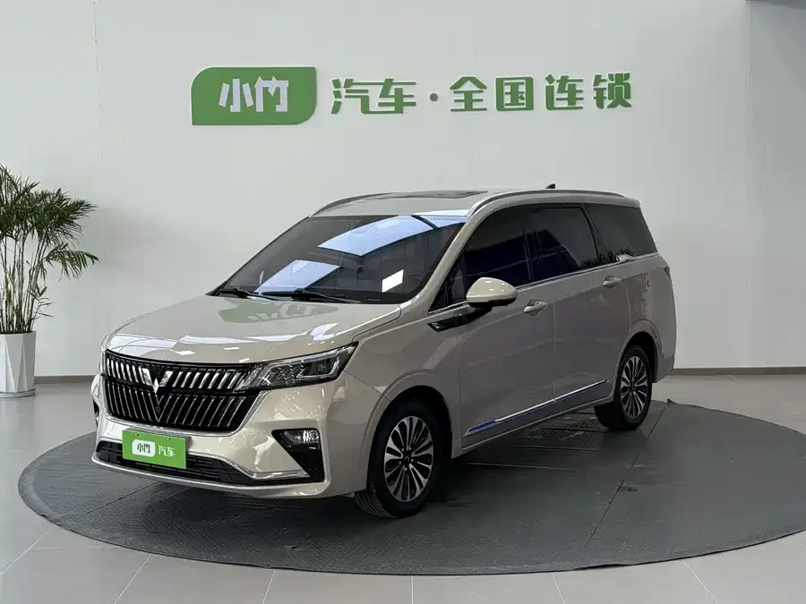 Wuling Jiachen Wuling Jiachen 2022 1.5T CVT exclusive flagship model 2022 — фото 1, купить с доставкой в Москву