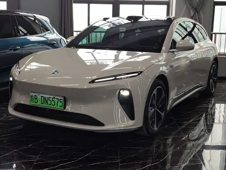 NIO ET5T 2025
