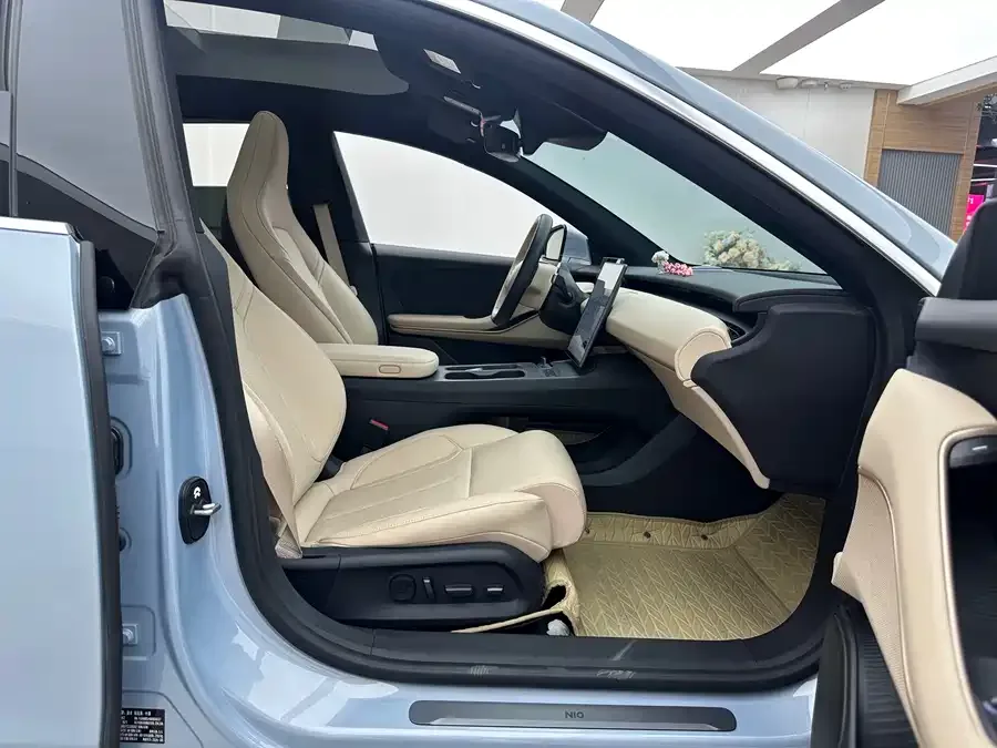 NIO ET5T NIO ET5T 2024 75kWh Touring 2024 — миниатюра 4