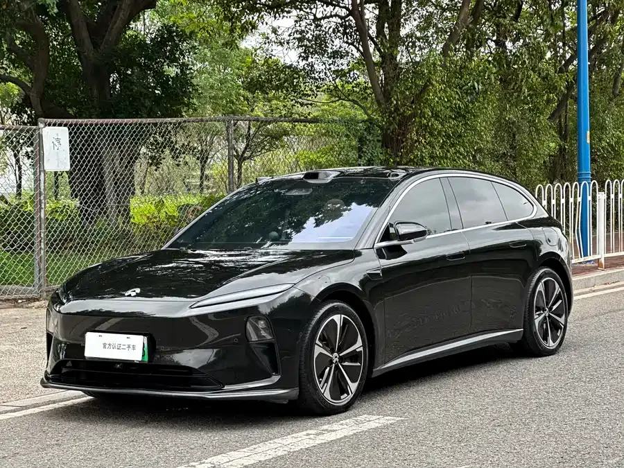 NIO ET5T 2024
