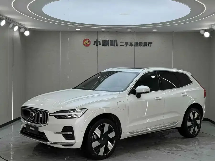Volvo XC60 Plug-in Hybrid 2024