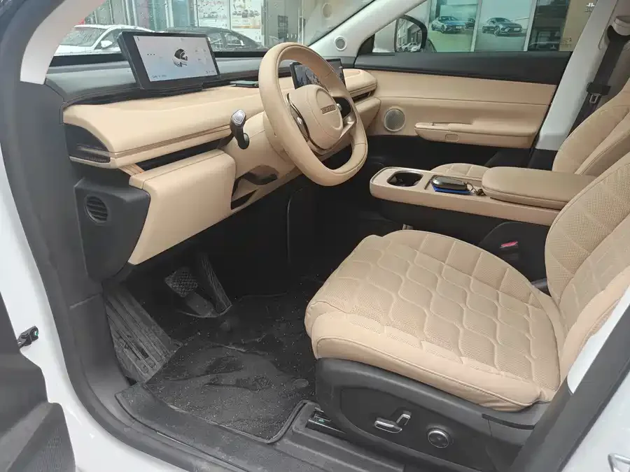 Exeed Star Era ET Star Era ET 2024 Pure Electric 540 Pro Four-Wheel Drive Edition 2025 — миниатюра 2
