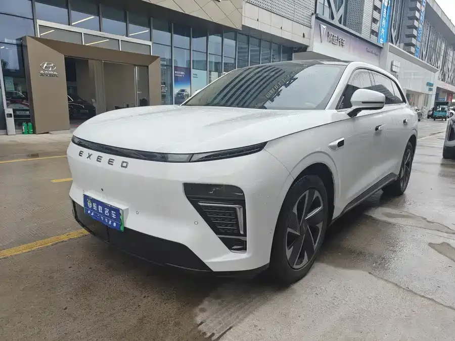 Exeed Star Era ET 2025