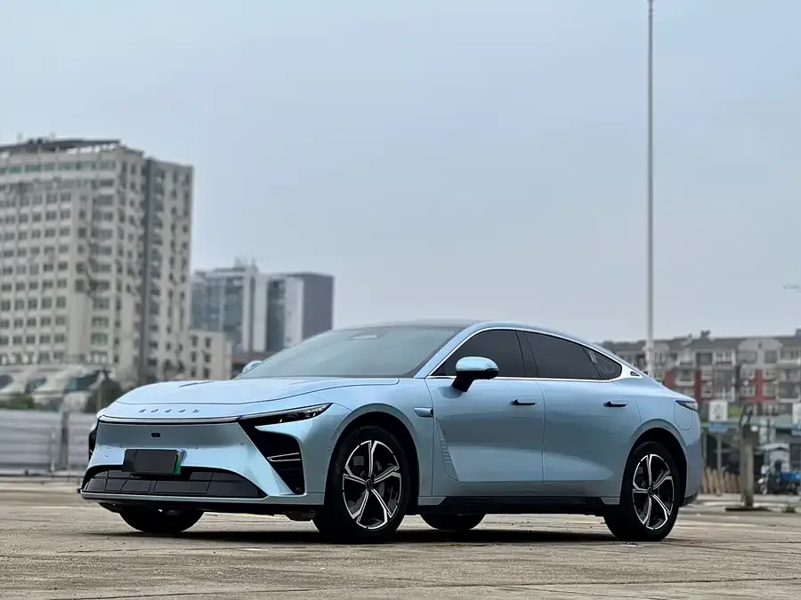 Exeed Sterra ES Star Era ES 2024 Max Long Battery Edition 2024 — фото 1, купить с доставкой в Москву
