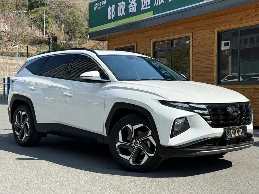 Hyundai Tucson L Tucson 2023 Tucson L 1.5T Automatic 2WD DLX Luxury Edition 2023 — миниатюра 3