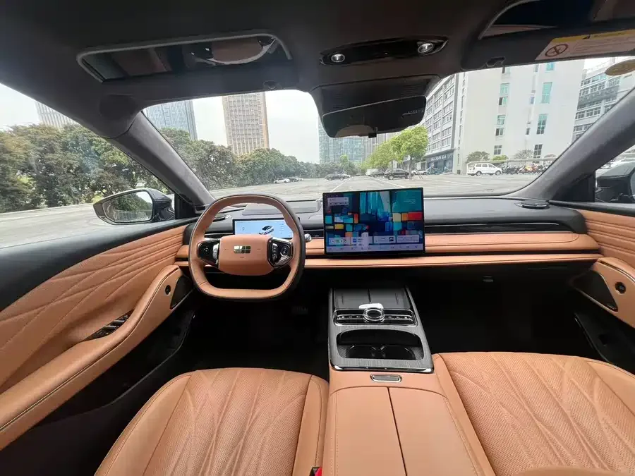 Geely Galaxy Star 8 Galaxy Star 8 2025 130km EM-P Starship Edition 2025 — миниатюра 2