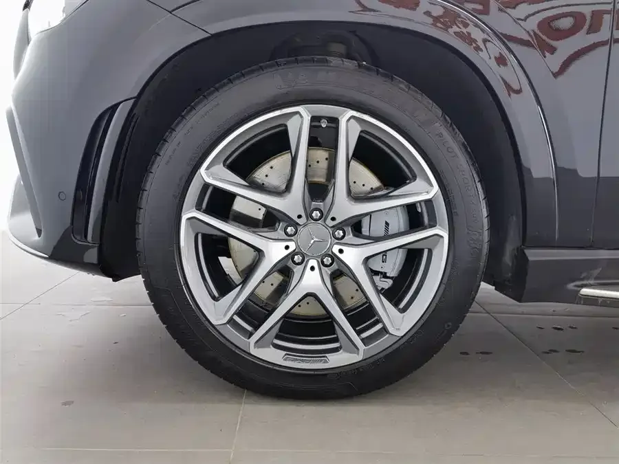 Mercedes-Benz GLE AMG Mercedes-Benz GLE AMG 2023 AMG GLE 53 4MATIC+ 2023 — миниатюра 5