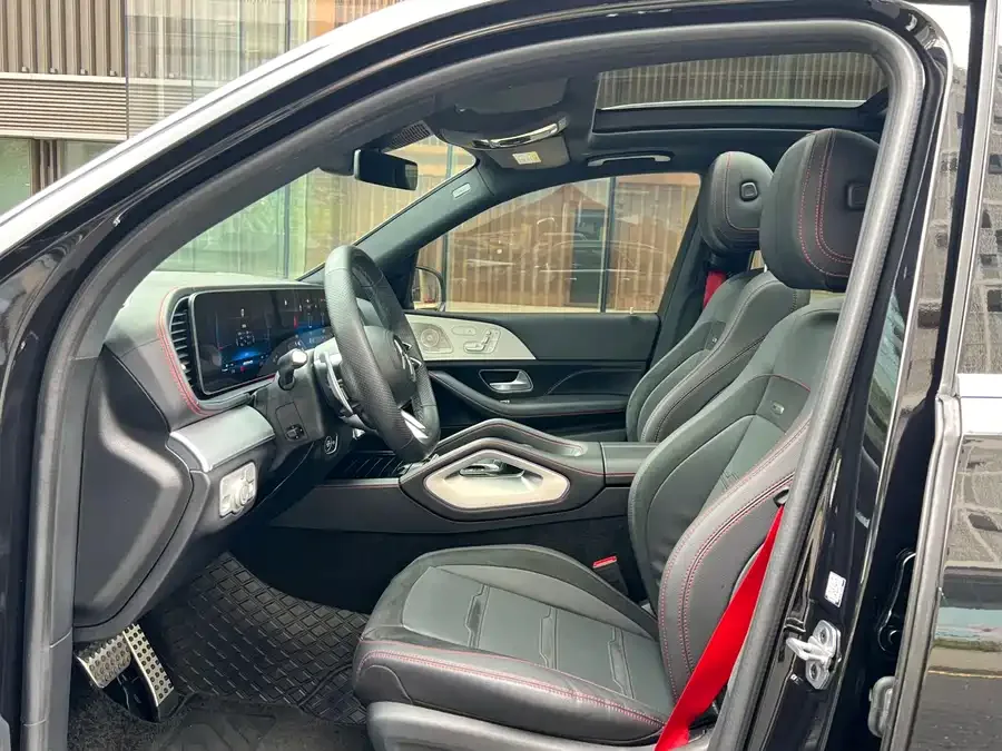 Mercedes-Benz GLE AMG Mercedes-Benz GLE AMG 2024 AMG GLE 53 4MATIC+ 2024 — миниатюра 3