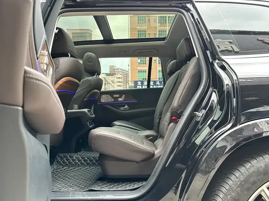 Mercedes-Benz GLS Mercedes-Benz GLS 2023 GLS 450 4MATIC Luxury 2023 — миниатюра 3