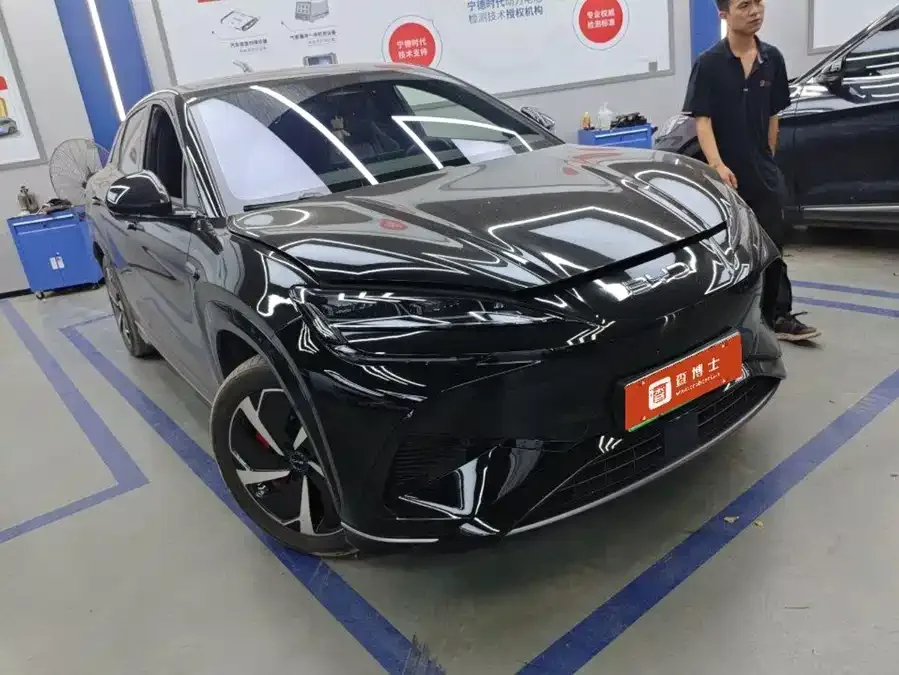 BYD Sea Lion 07 EV 2024