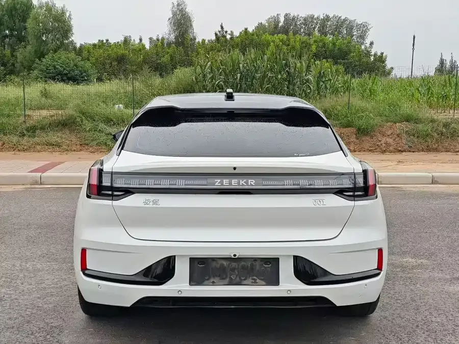 Zeekr 001 Zeekr 001 2023 WE version 100kWh 2023 — миниатюра 5