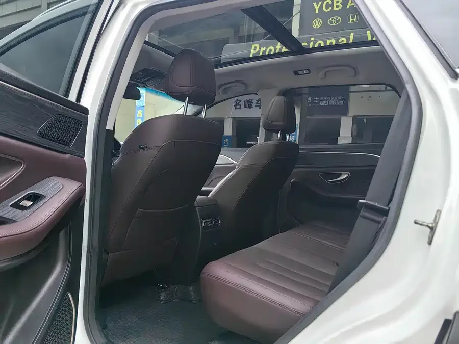 Jetour X90 Plus JETOUR X90 PLUS 2024 1.6TD DCT Villa 7 Seaters 2024 — миниатюра 5