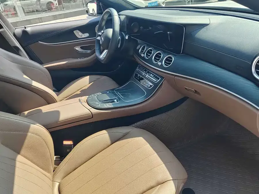 Mercedes-Benz E-Class Mercedes-Benz E-Class (Imported) 2023 E 260 Fashion Sports Edition 2023 — миниатюра 2