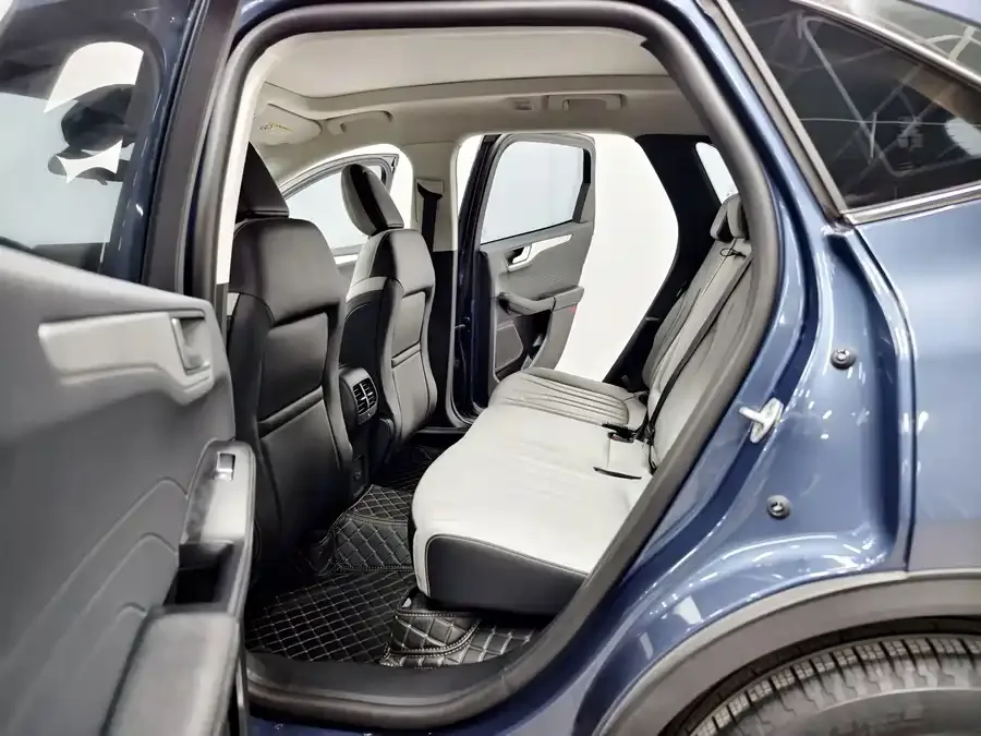 Ford Edge 2024 EcoBoost 245 2WD Premium Edition 2025 — миниатюра 4