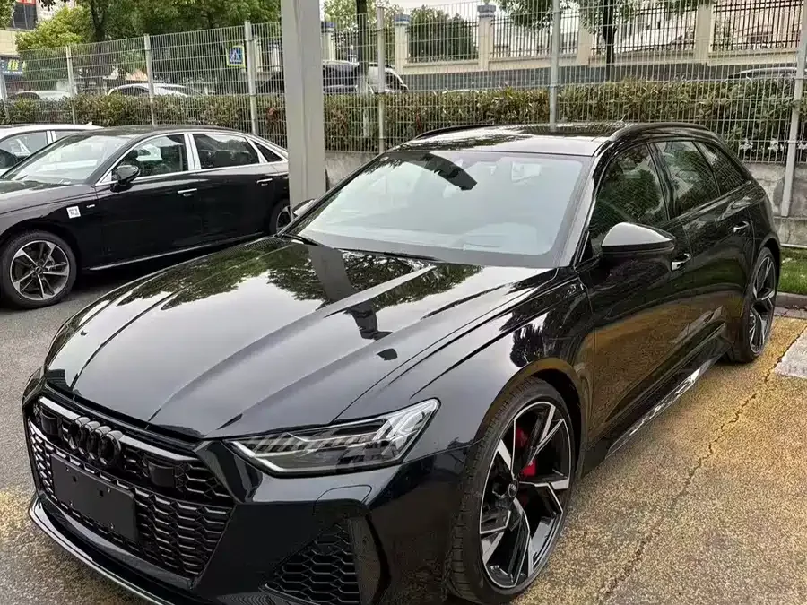 Audi RS6 2023