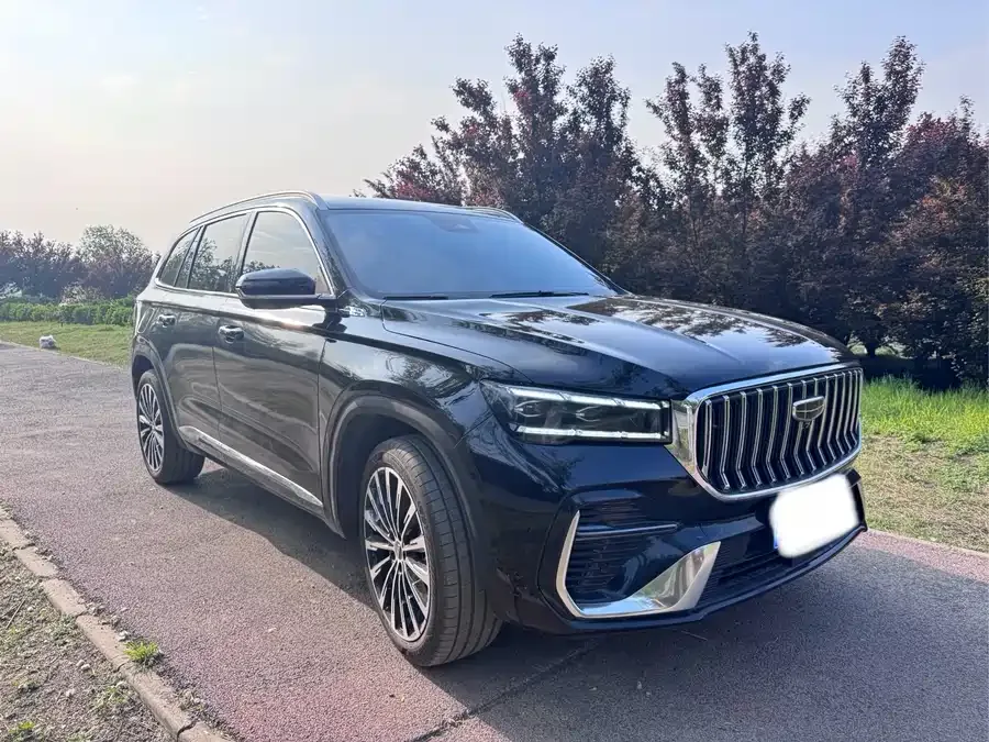 Geely Monjaro Geely Xingyue L 2026 Oriental Yao 2.0TD Automatic Sky Edition 2025 — миниатюра 3