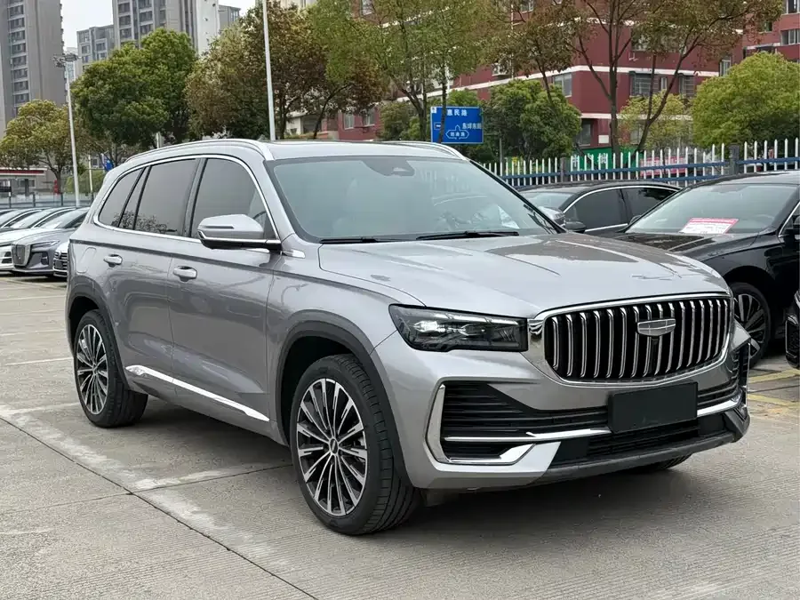 Geely Monjaro Xingyue L 2025 Dongfangyao 2.0TD Automatic 4WD Moon-Watching Edition 2024 — миниатюра 3